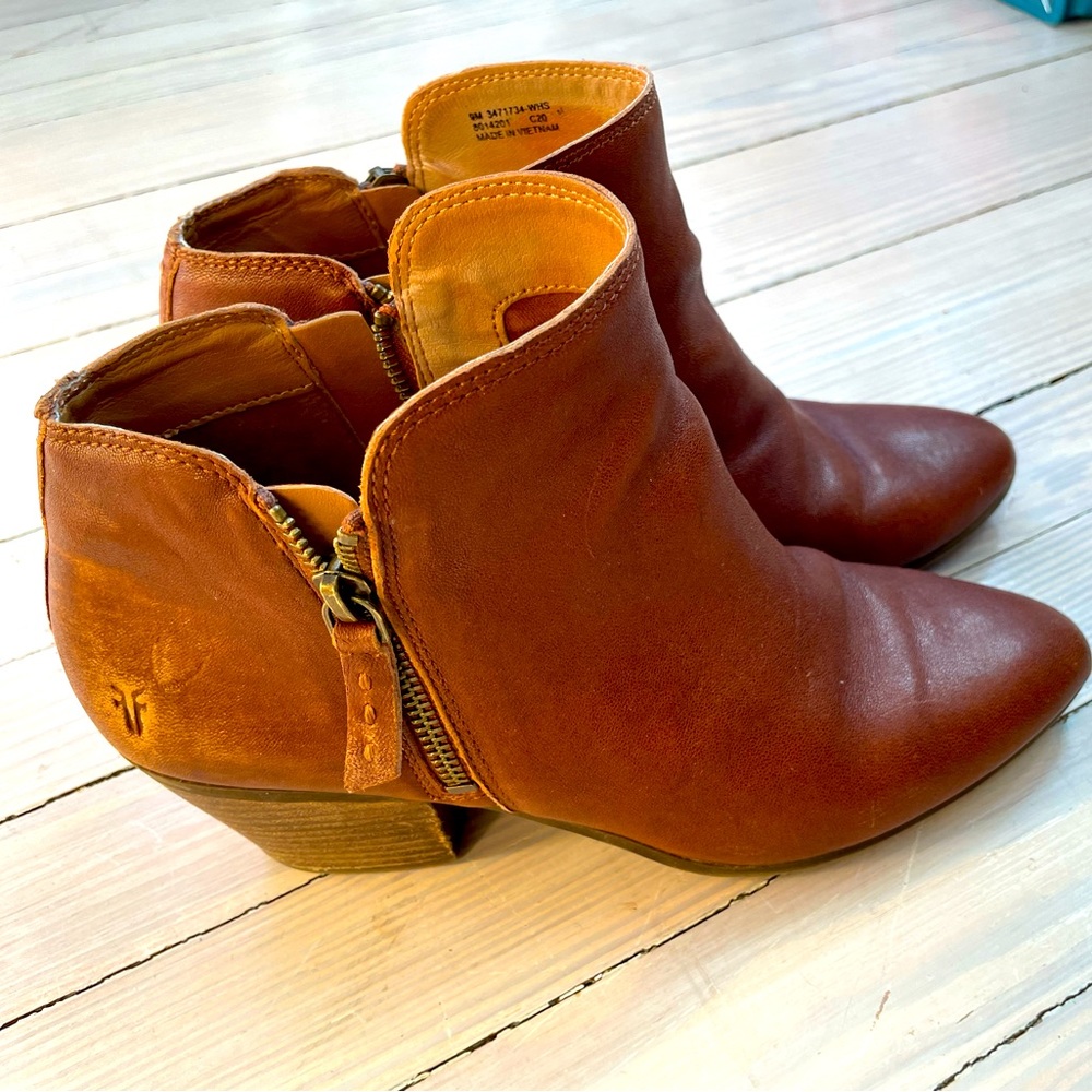 Frye Cognac Leather boots